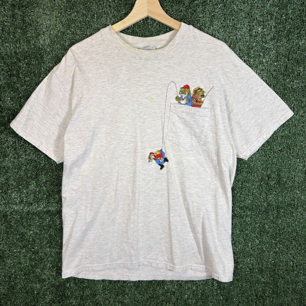 Vintage 90s Fisherman Bass Animal Hunting Humor T-Shirt Men’s Size L Embroidered